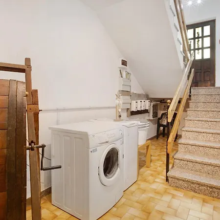 Maison Le Cre 2 펜션 인트로드